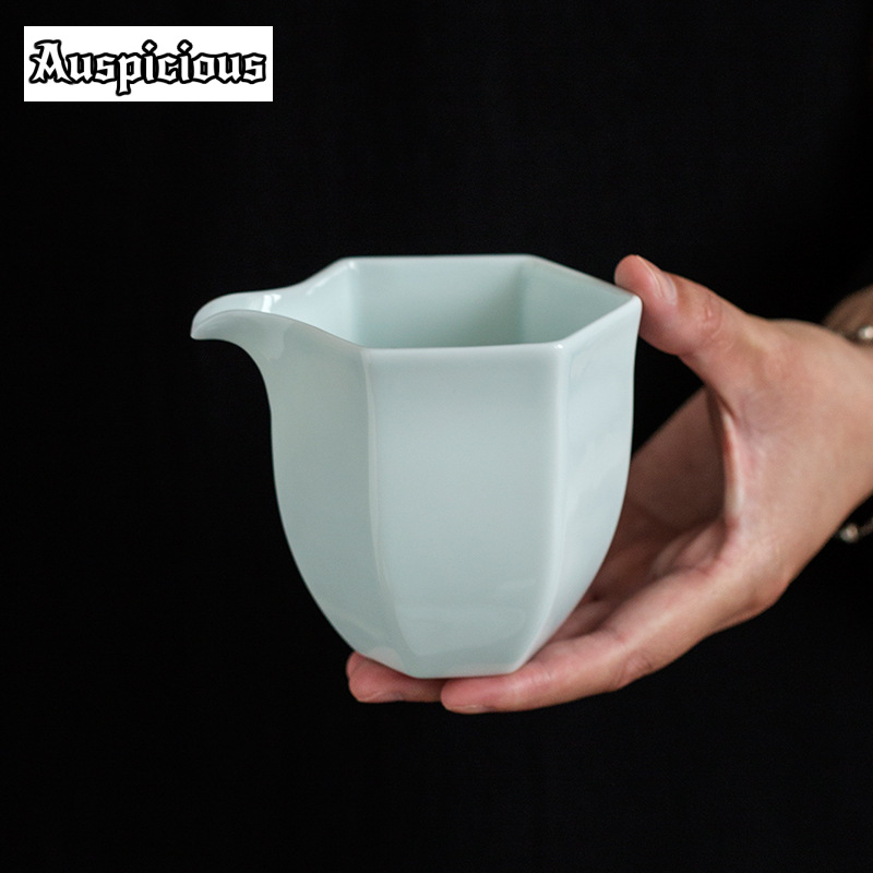 Handmade Ceramic Mug - إبريق شاي بورسلين هوتيان كيل مصنوع