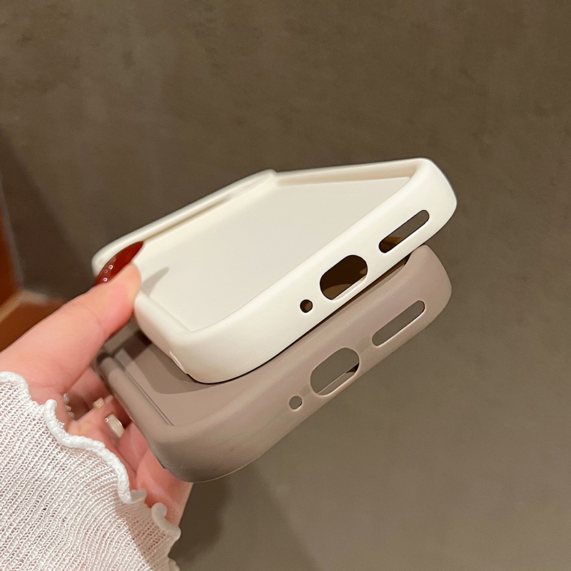 غطاء هاتف مصنوع من مادة TPU مط - مراجعة Google Pixel 9 وسعره